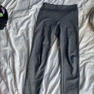 grey athletic leggings